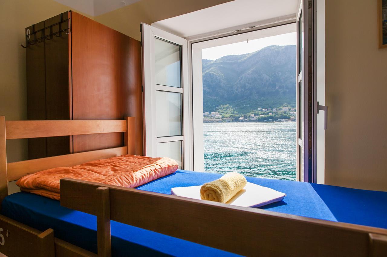 Montenegro Hostel 4U Kotor Zewnętrze zdjęcie